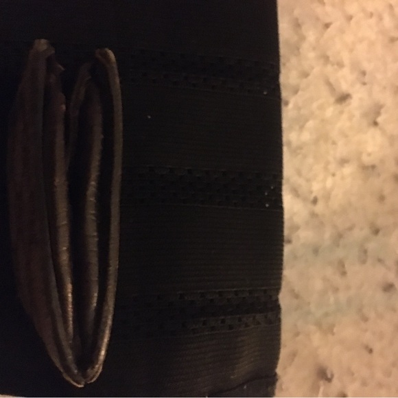 Gucci Coin Pouch - Picture 4 of 7